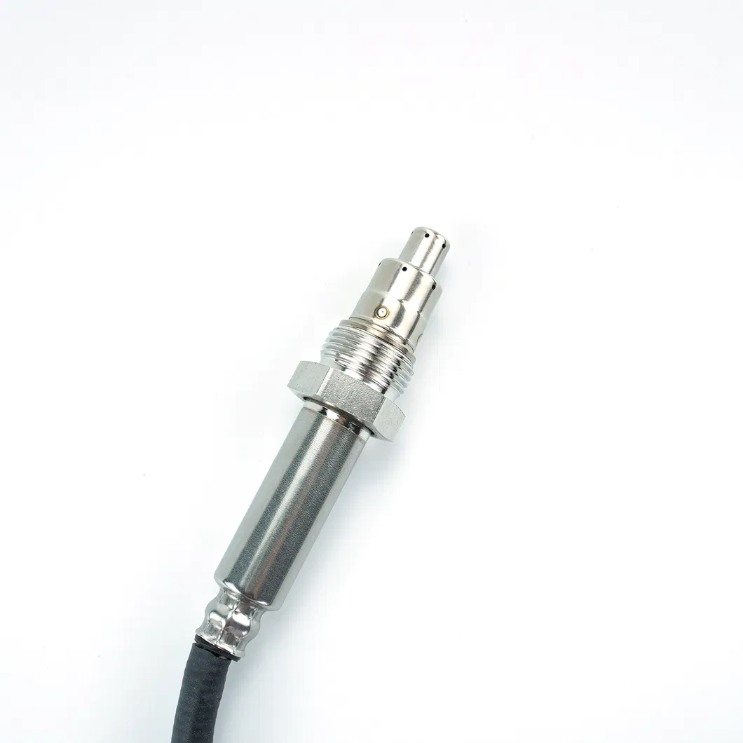 Top Quality Nox Sensor A0009053109 Sns424b for Mercedes Benz Truck A2c15463300 Nitrogen Oxide Sensor 12V